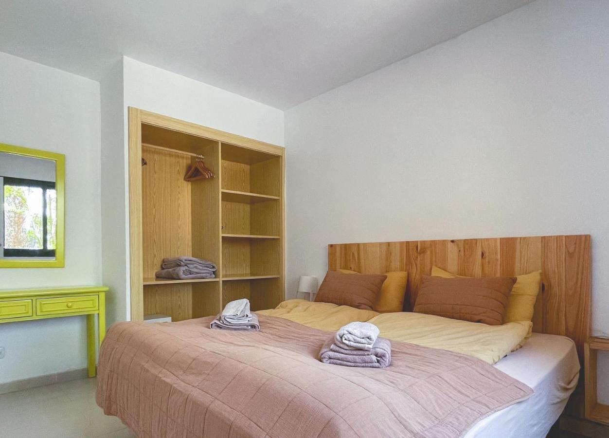 Seaside Apartment Corralejo : A Cozy Holiday Home In A Peaceful Well Located Green Complex Exterior foto