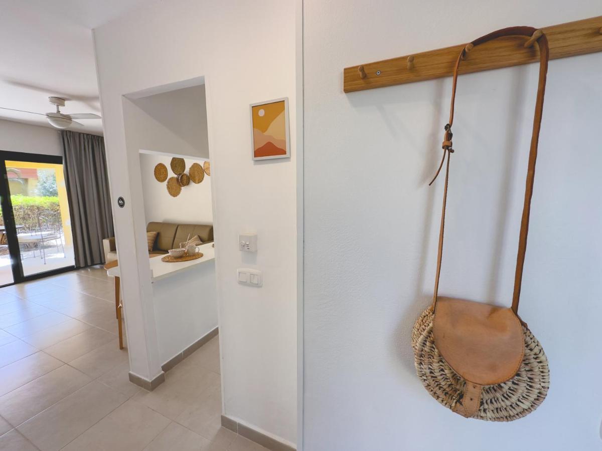 Seaside Apartment Corralejo : A Cozy Holiday Home In A Peaceful Well Located Green Complex Exterior foto